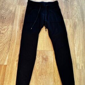 TravisMathew Women's Beyond The Coast Pants- Black XS